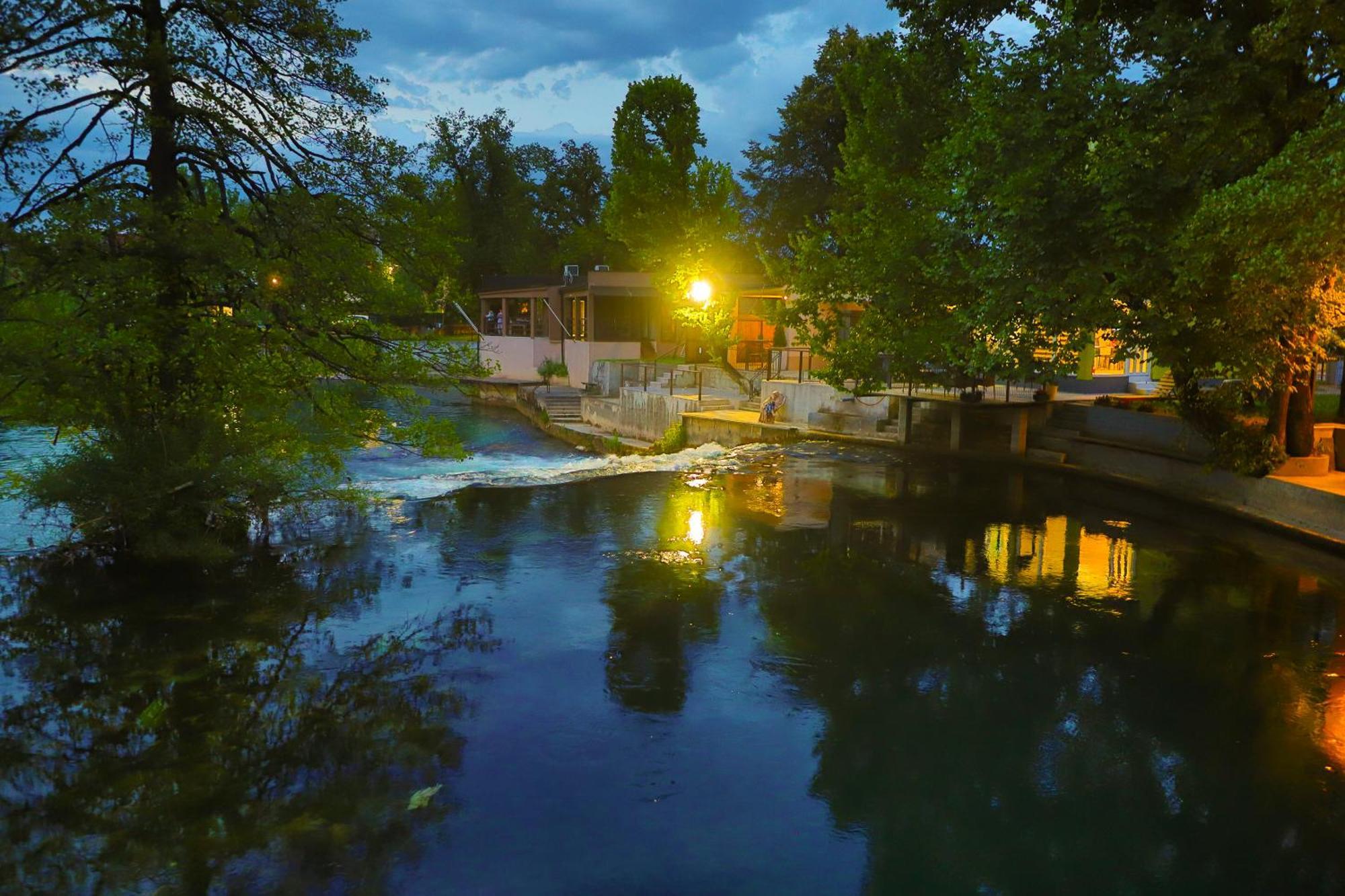 Holiday Homes Pozitiva Bihać Eksteriør billede