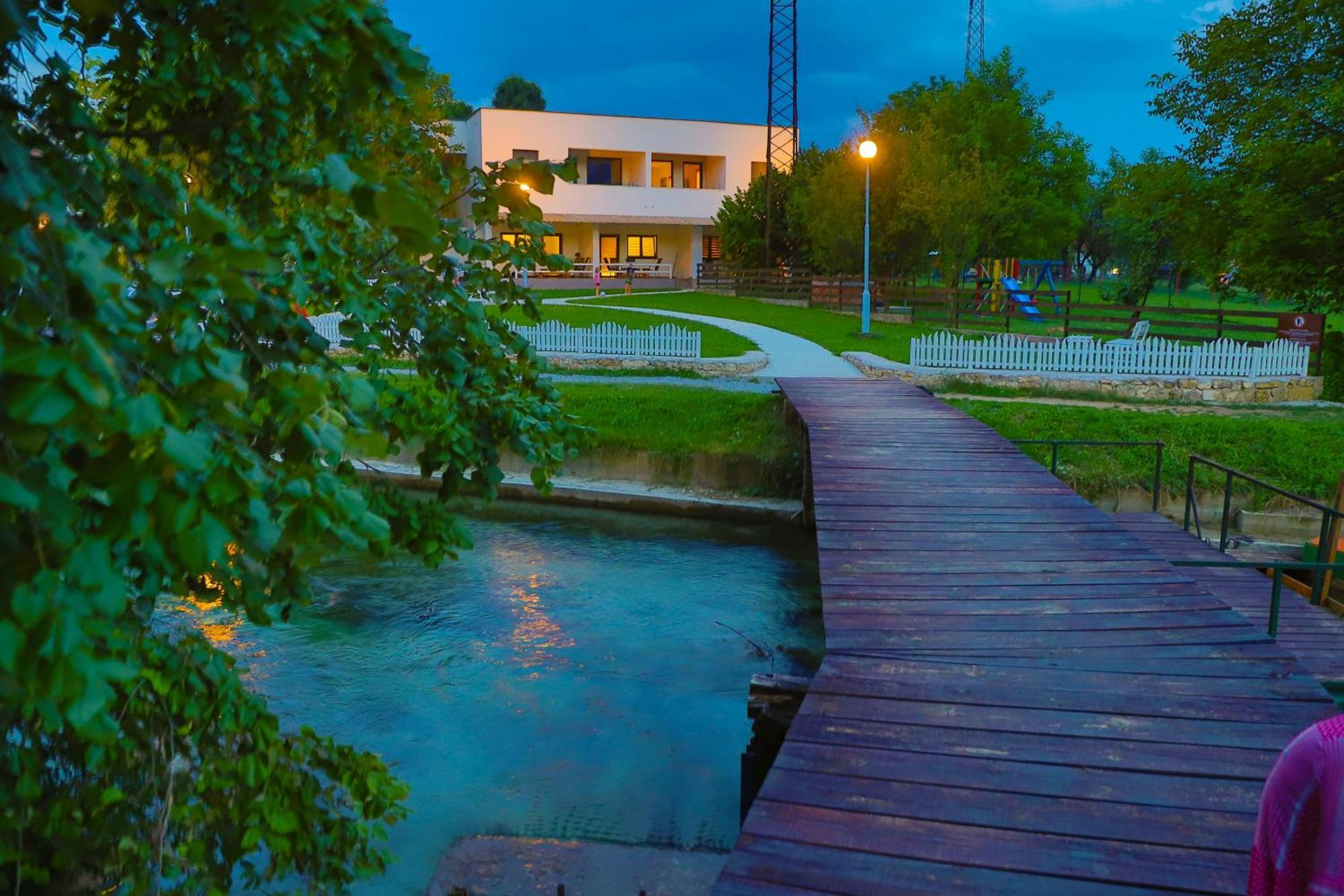 Holiday Homes Pozitiva Bihać Eksteriør billede
