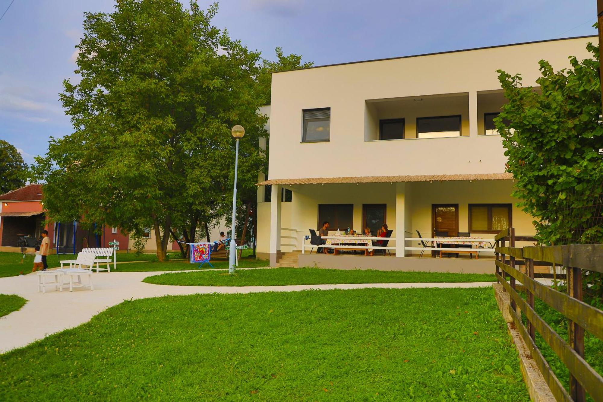 Holiday Homes Pozitiva Bihać Eksteriør billede