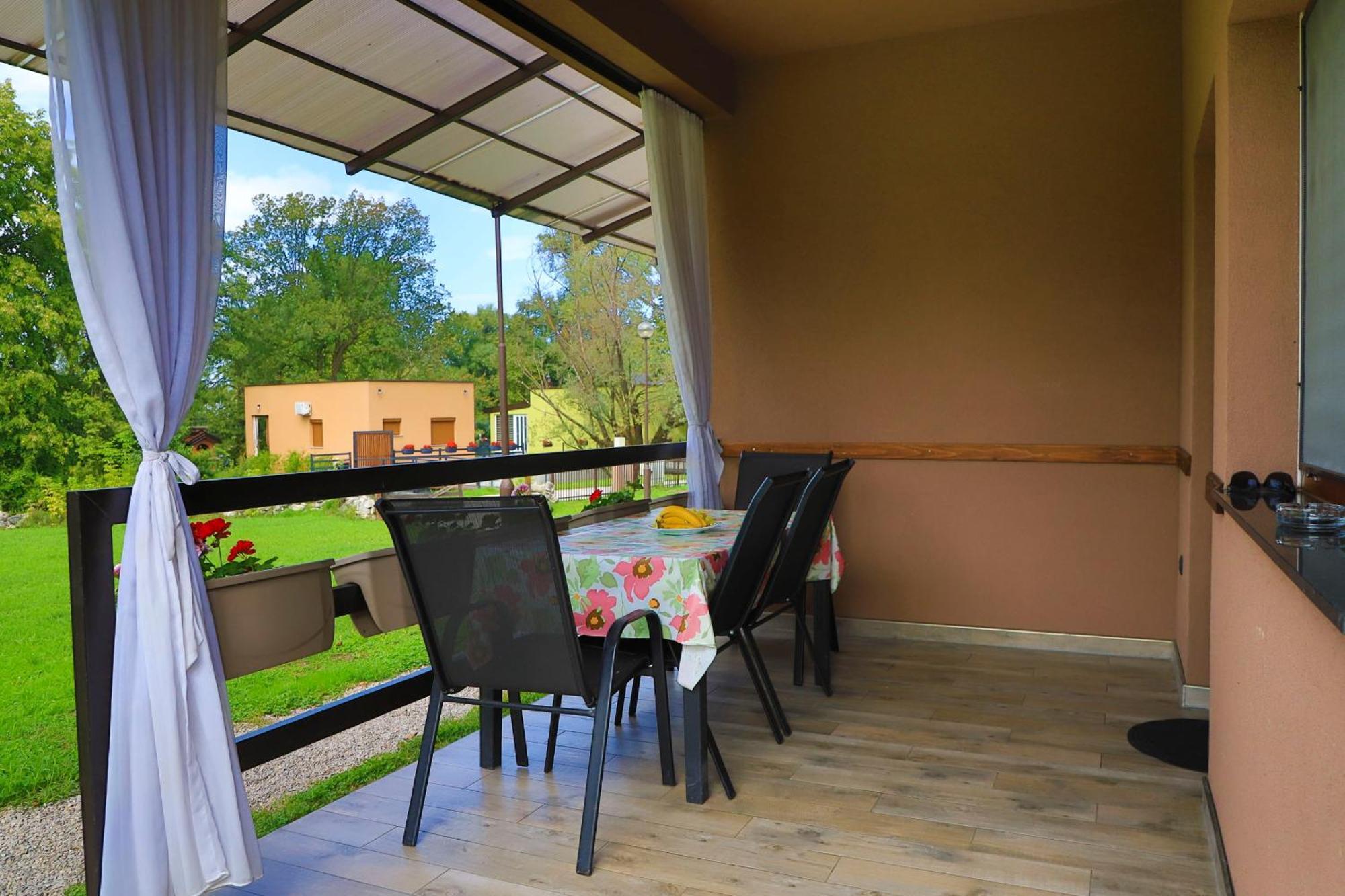 Holiday Homes Pozitiva Bihać Værelse billede
